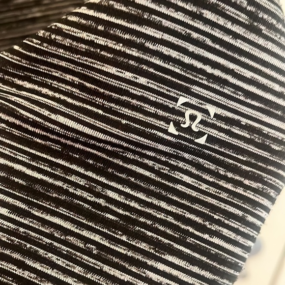 Lululemon men’s polo - Picture 6 of 11